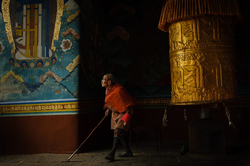 Old Bhutanese gentleman at Dzong entrance